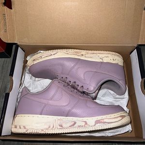 Air Force one elemental rose size 9.5 with box